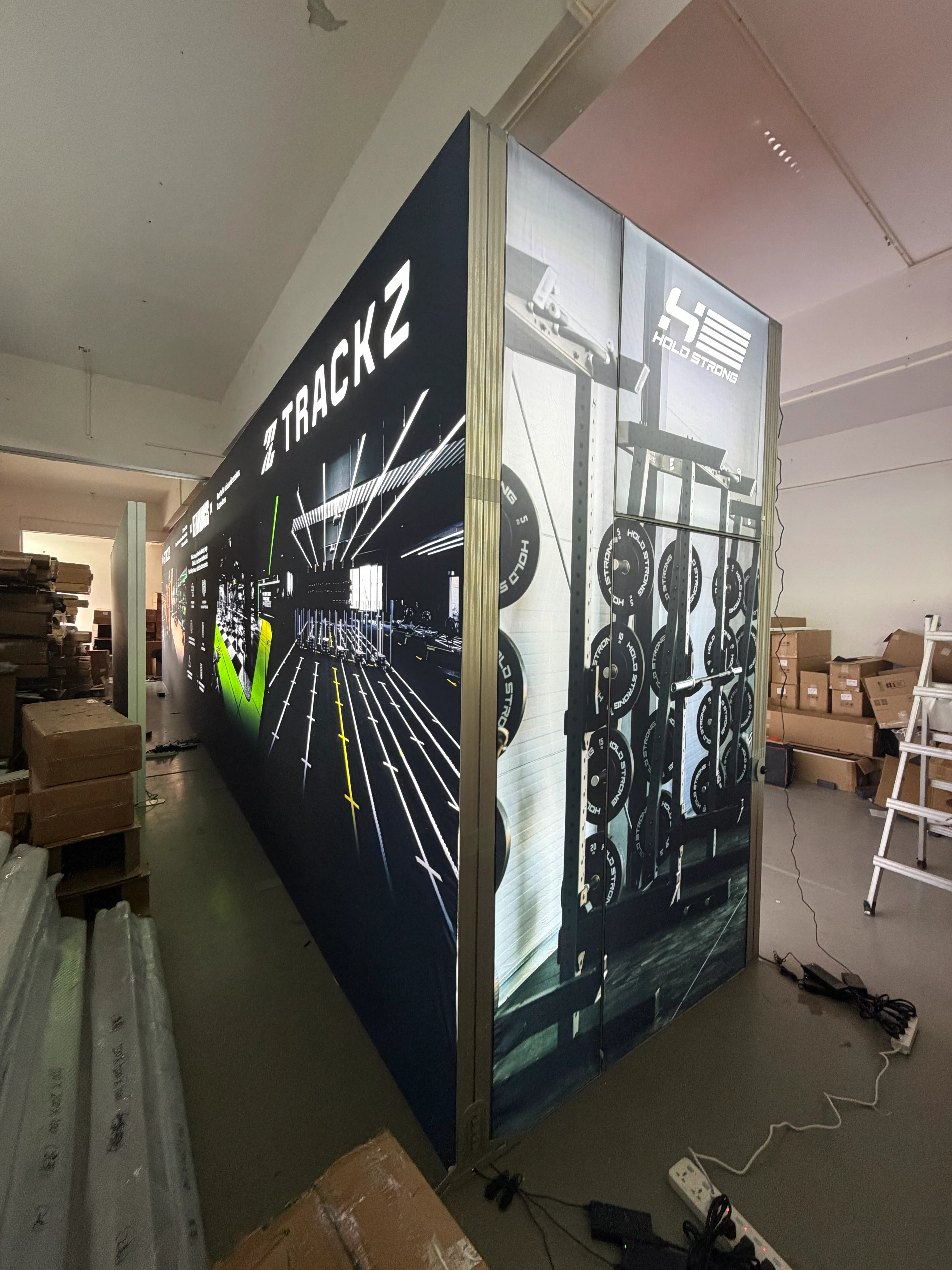 Exhibition case picture display