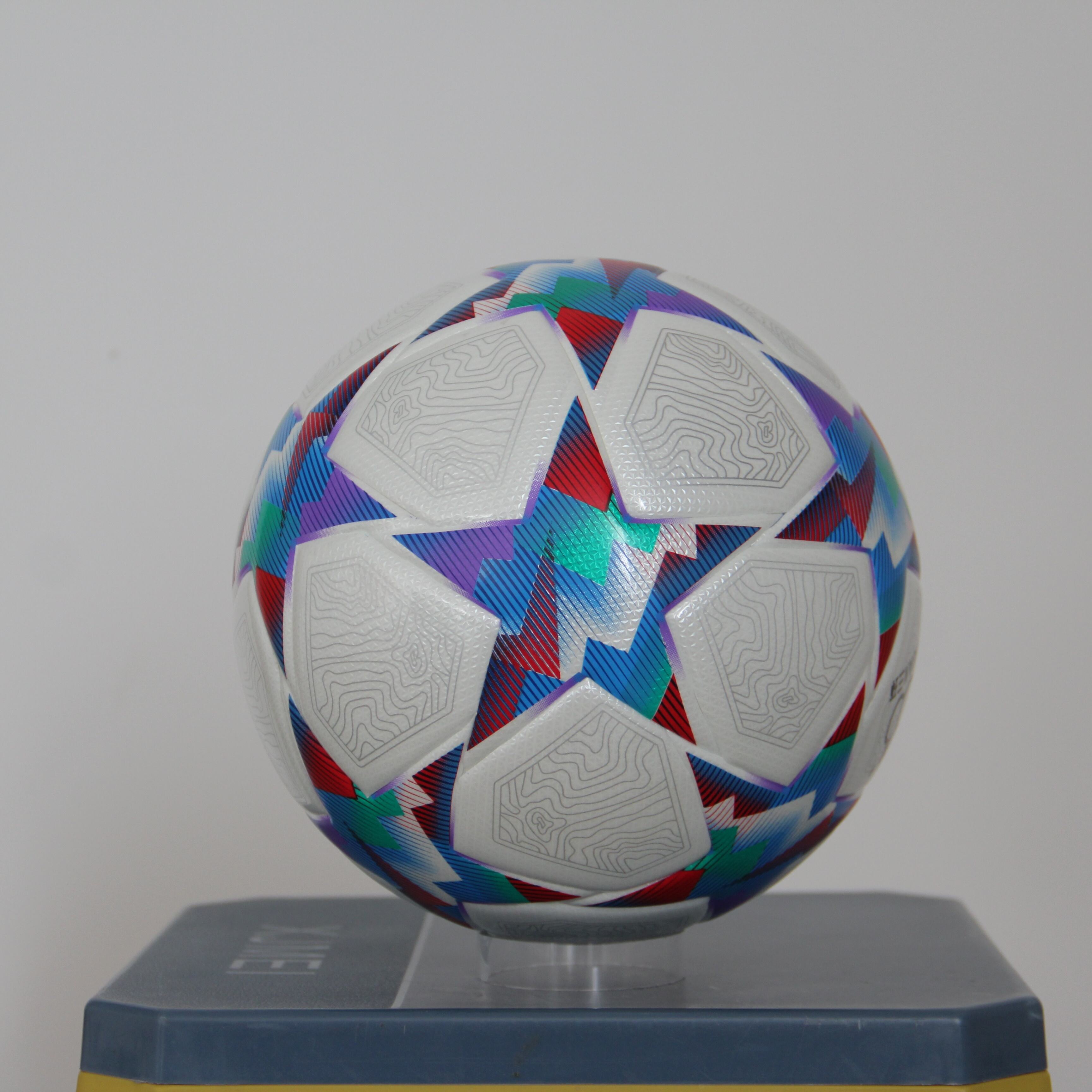 Precision-Engineered Low Bounce Technology for Enhanced Ball Control