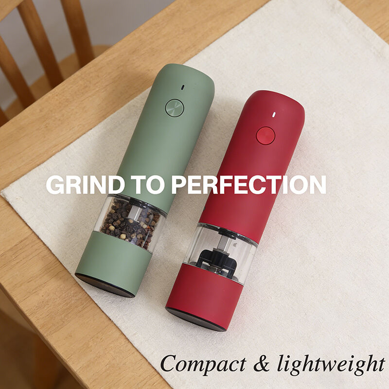 What Are Common Usage Issues with Electric Salt and Pepper Grinders?