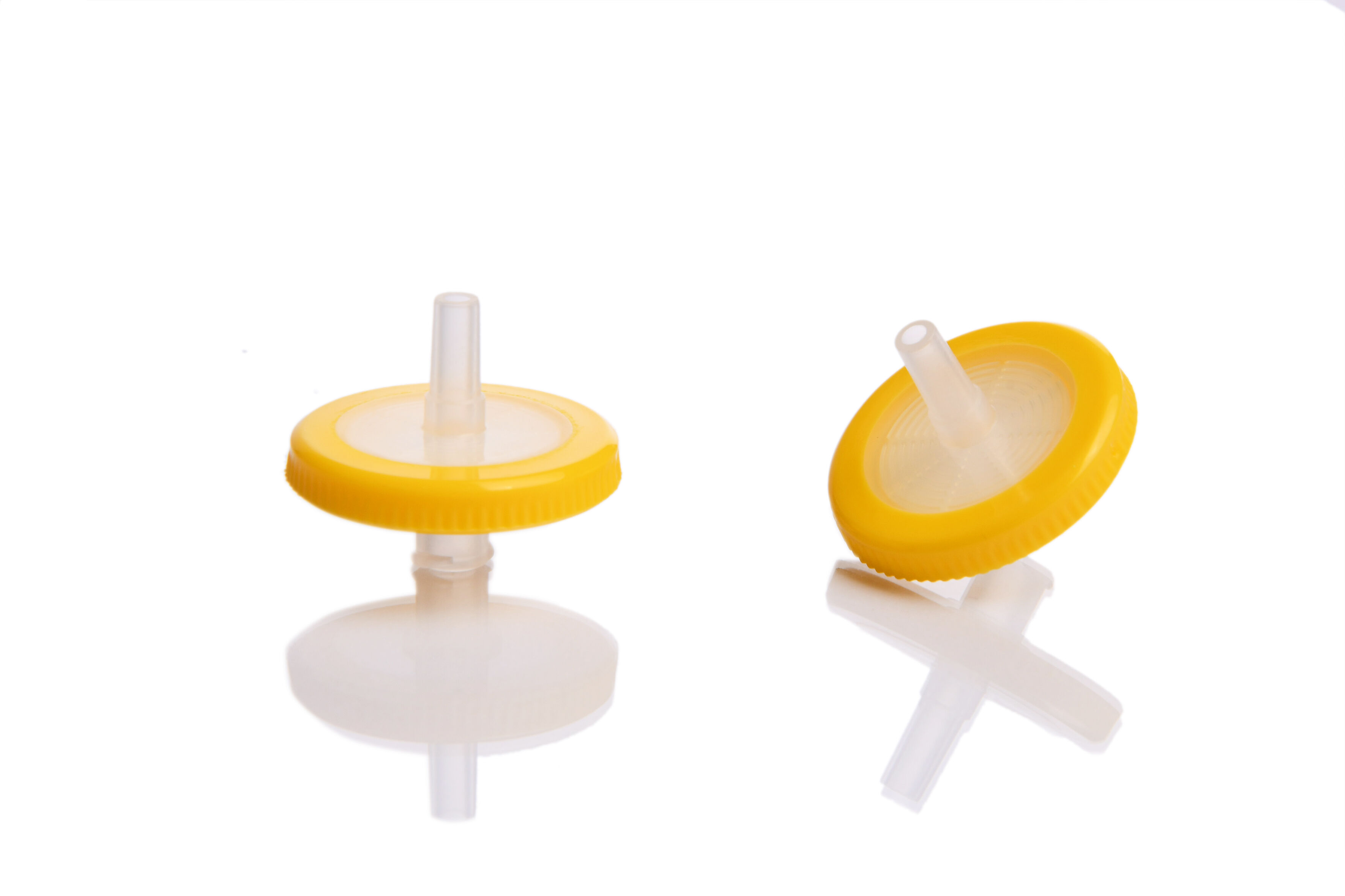 Који фактори утичу на перформансе и трајање филтера за шприце?