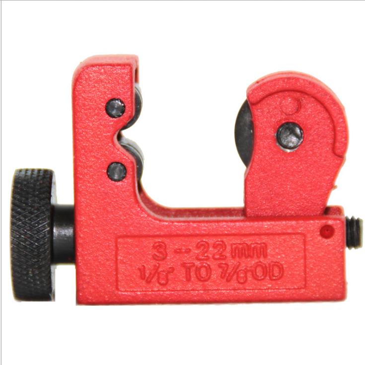 Uslåelig præcision og alsidighed med vores universalrørsaks