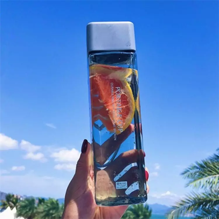 Small Portable Water Bottle – Compact, Food-Grade for Daily Carry