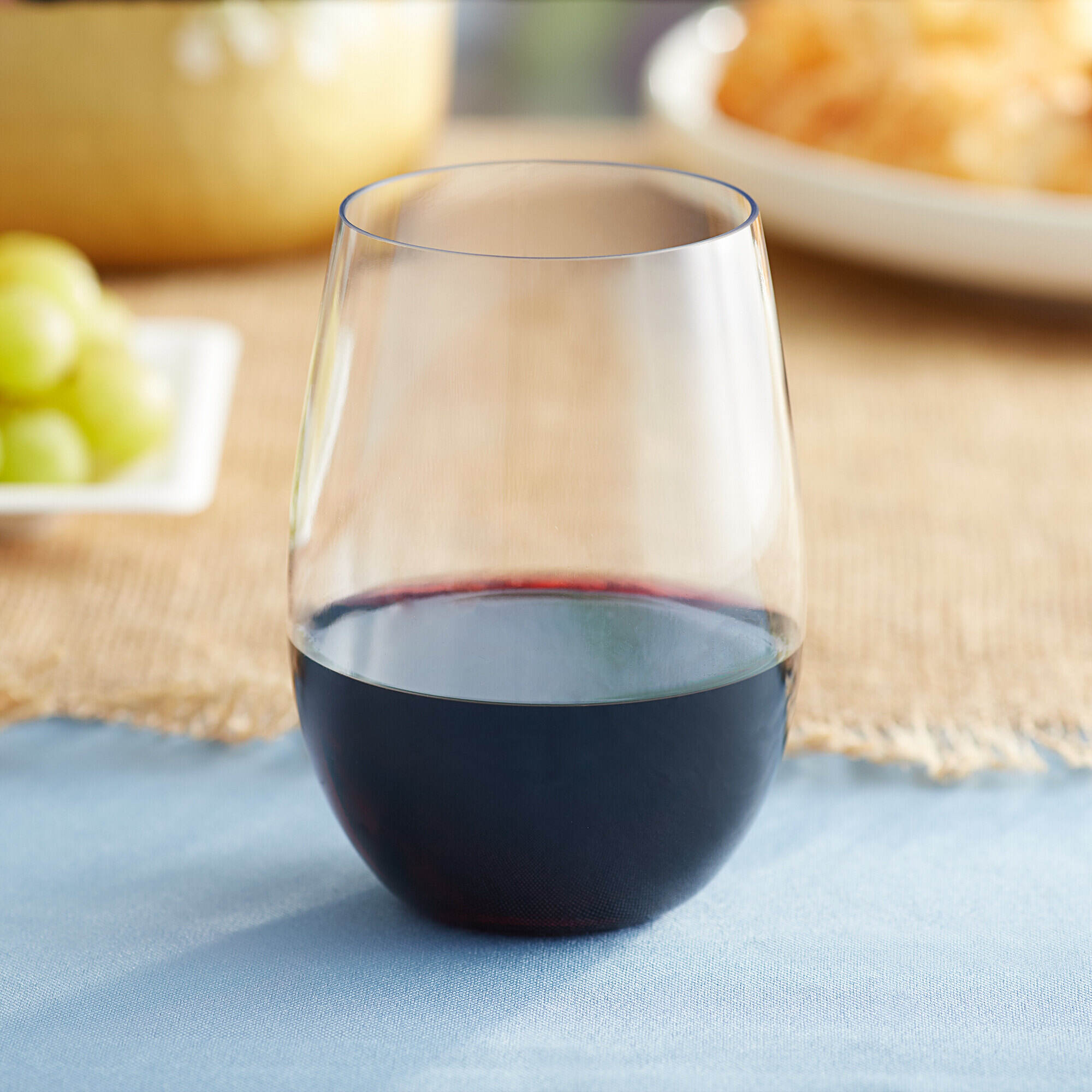 Durable Plastic Wine Glasses for Nightclubs & Events