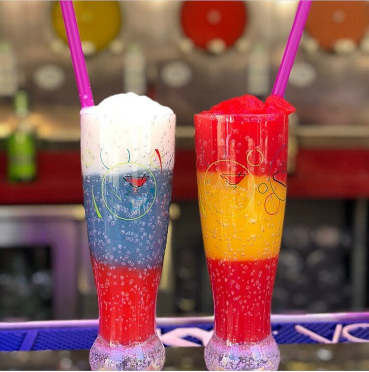 plastic beer glass (4).jpg