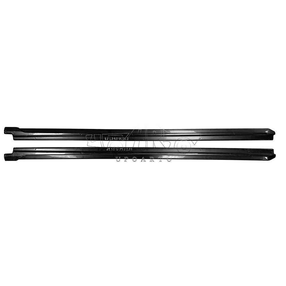 side skirt suzuki fronx.jpg