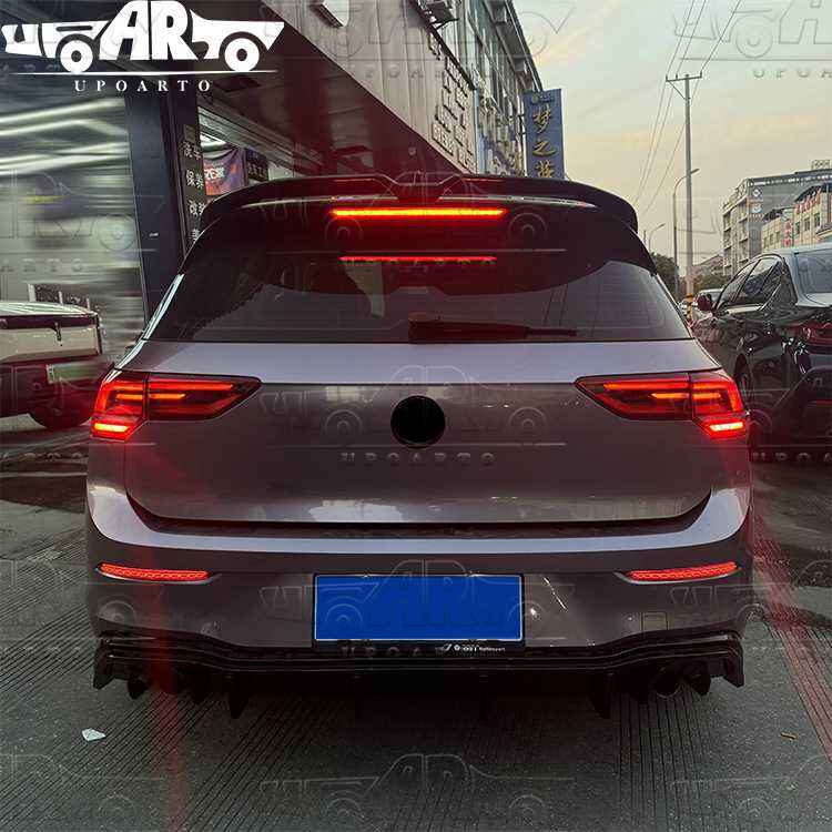 AR-RBL-012 Phare de pare-chocs arrière style lame pour Volkswagen Golf 8