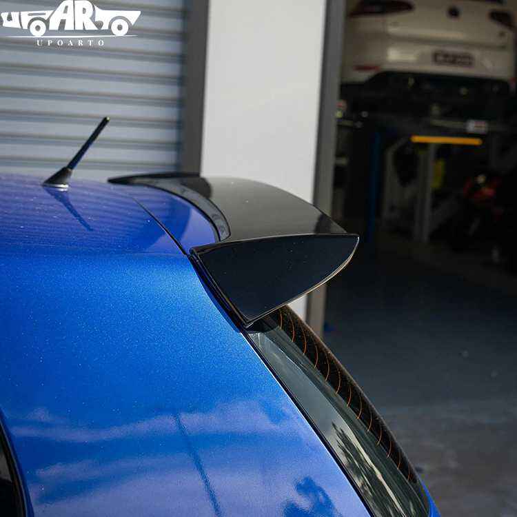 golf 5 r32 spoiler.jpg