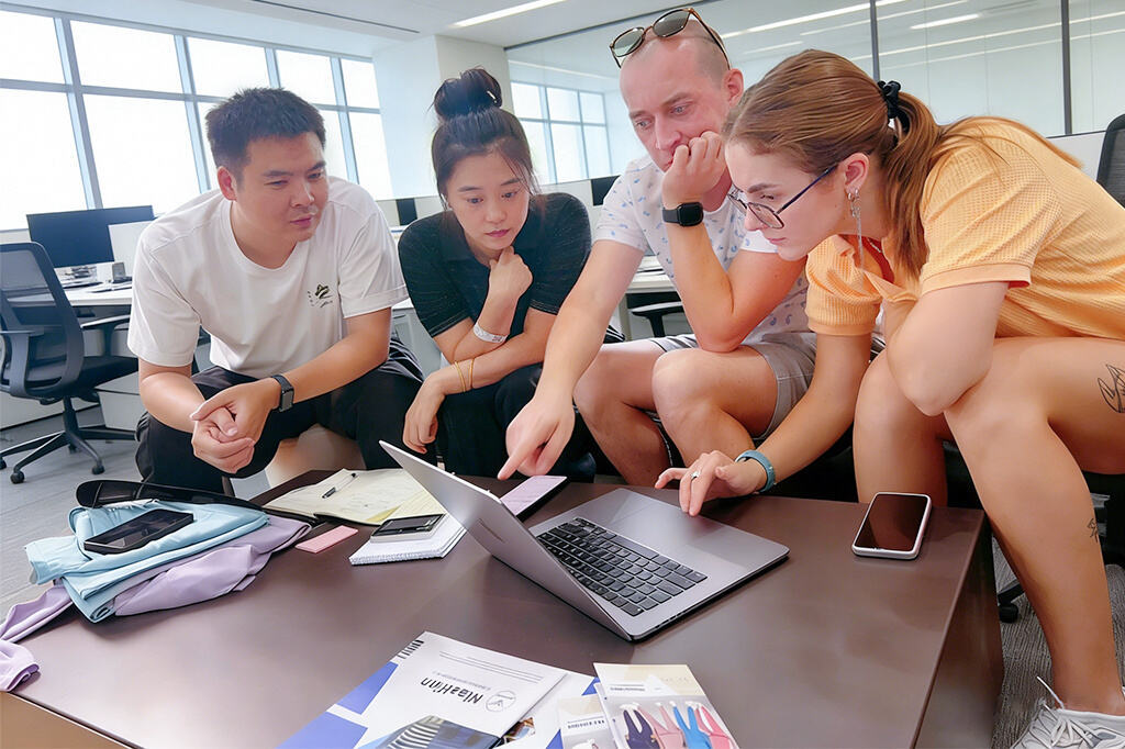 Professional Fabric & Medical Scrub Manufacturer