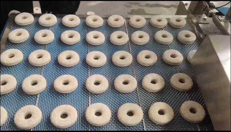 خط تشكيل الدونات الآلي المعتمد من CE — ورقة دقيقة، وختم وقطع