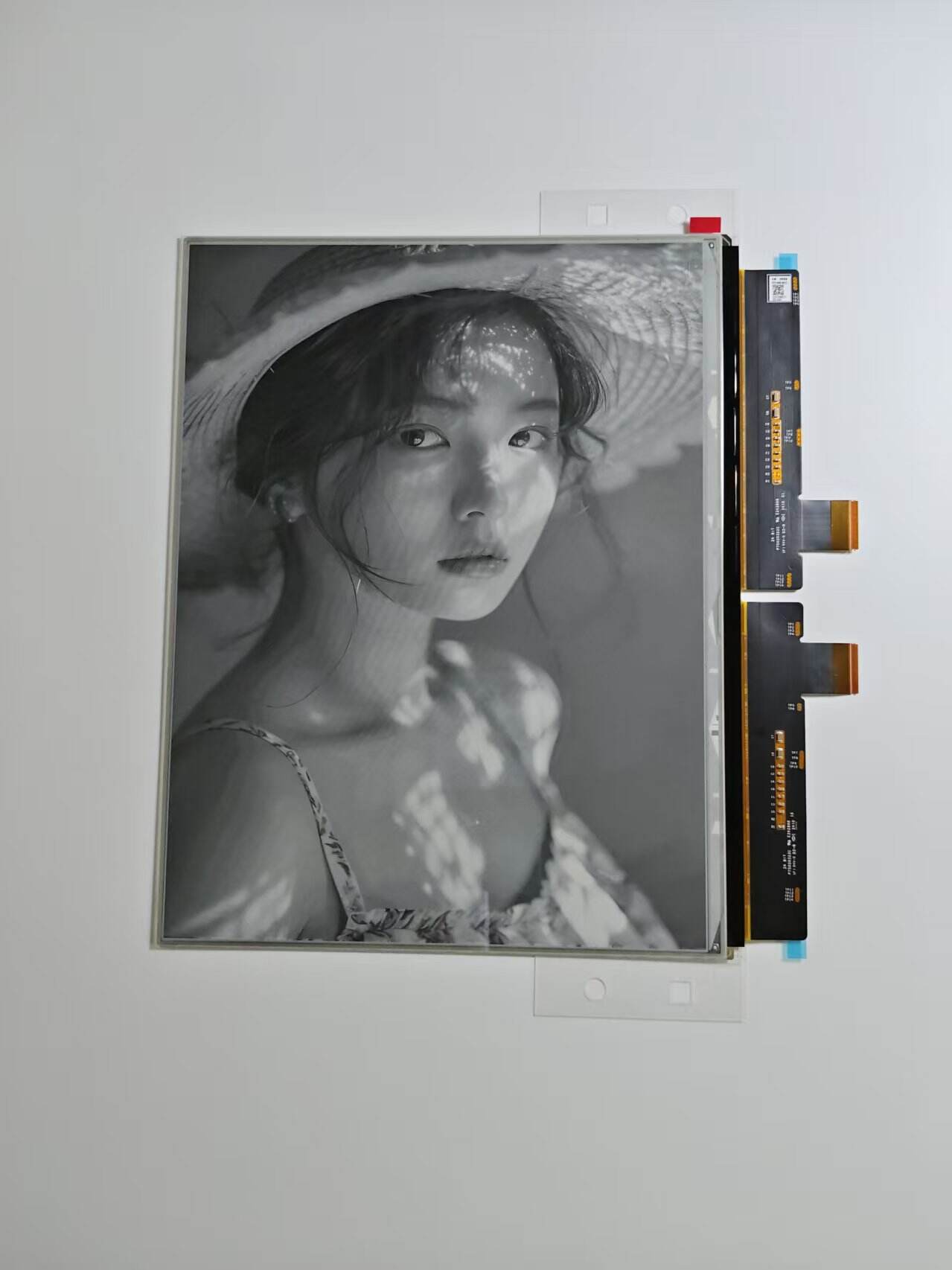 13.3inch 13.3'' high resolution 3200x2400 E-ink display with16 Grey Level 