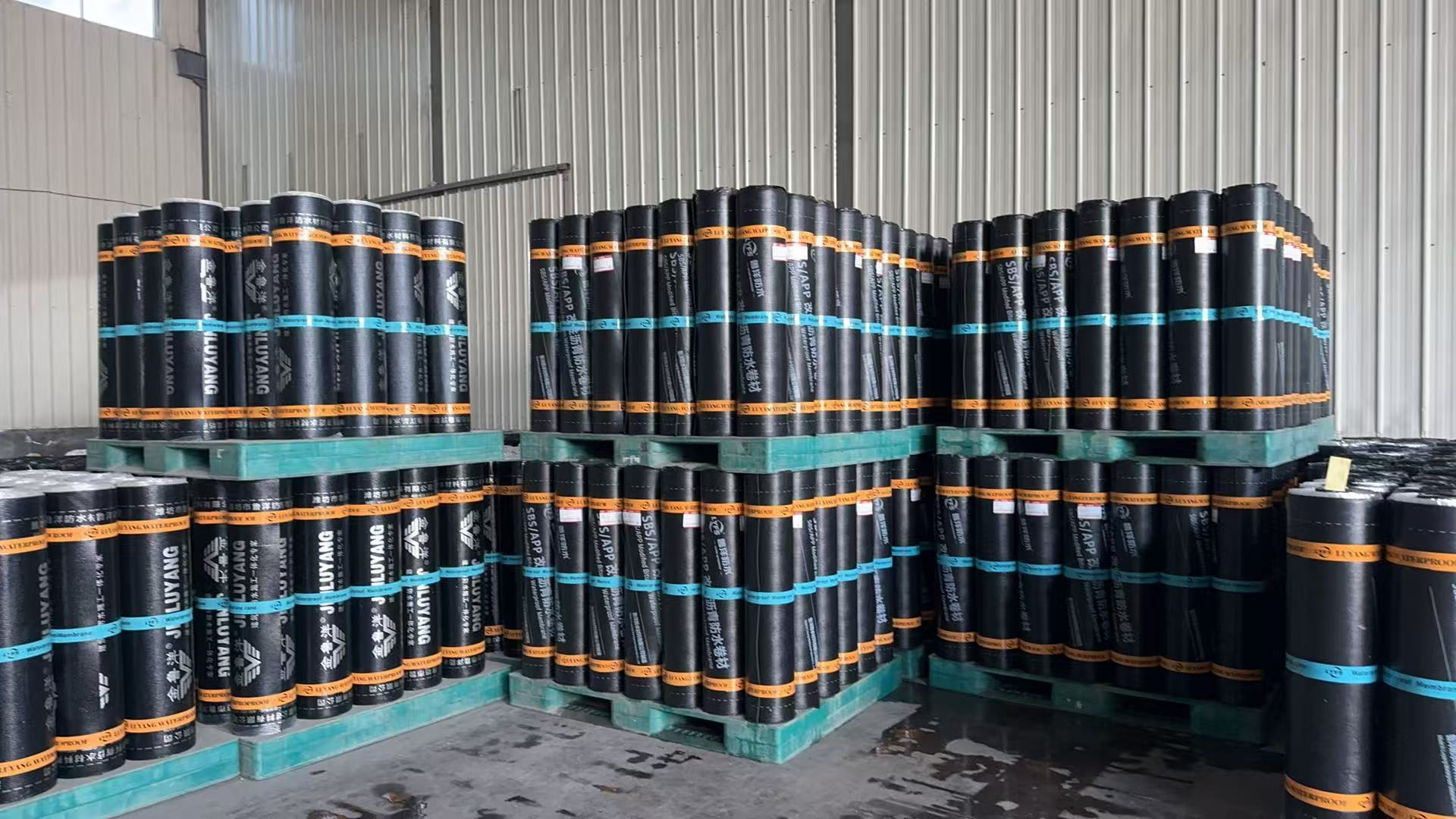 What Environmental Advantages Does Bitumen Waterproof Membrane Offer?
