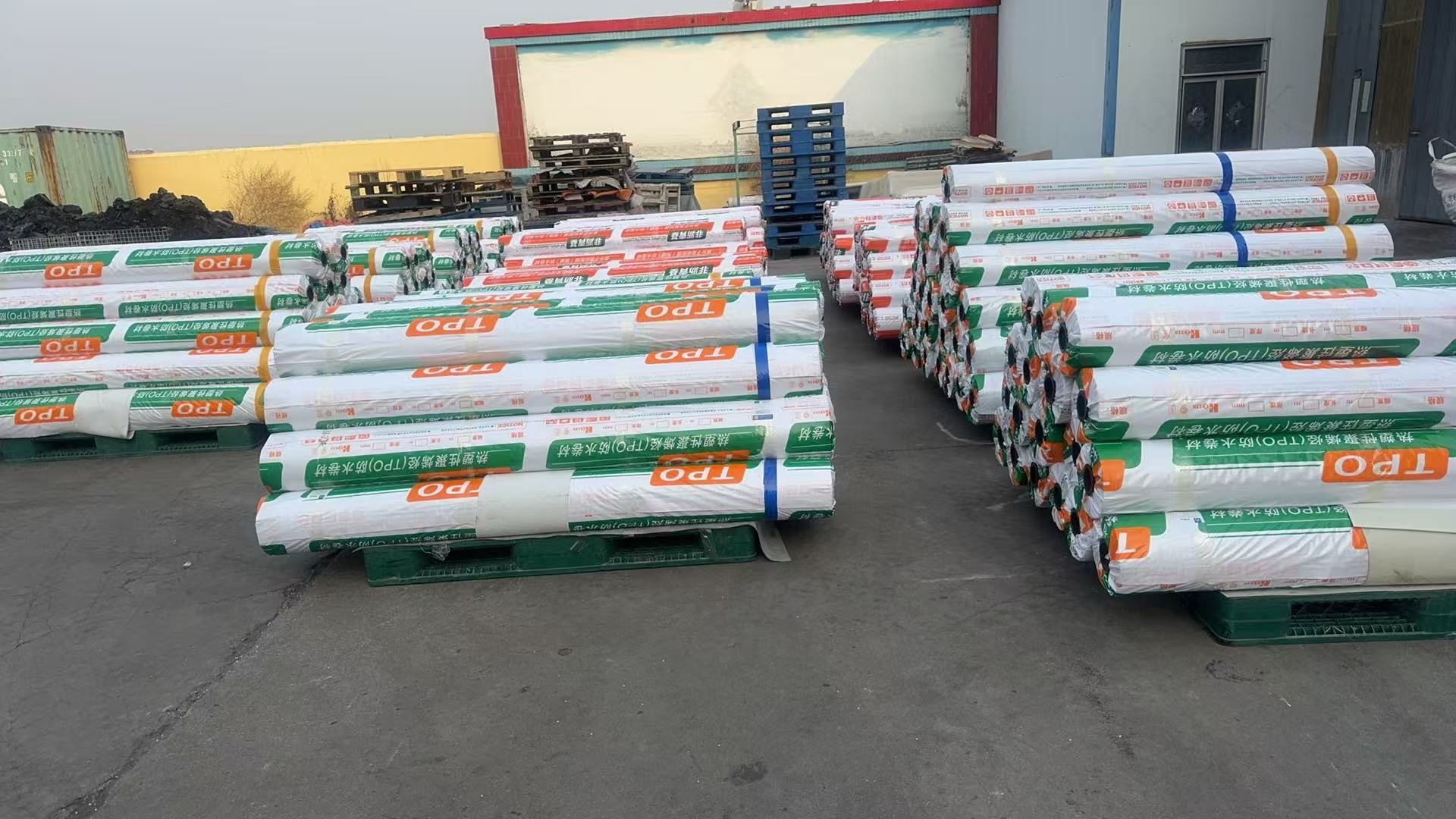 Which Membrane Is Compatible with Green Building Standards?
