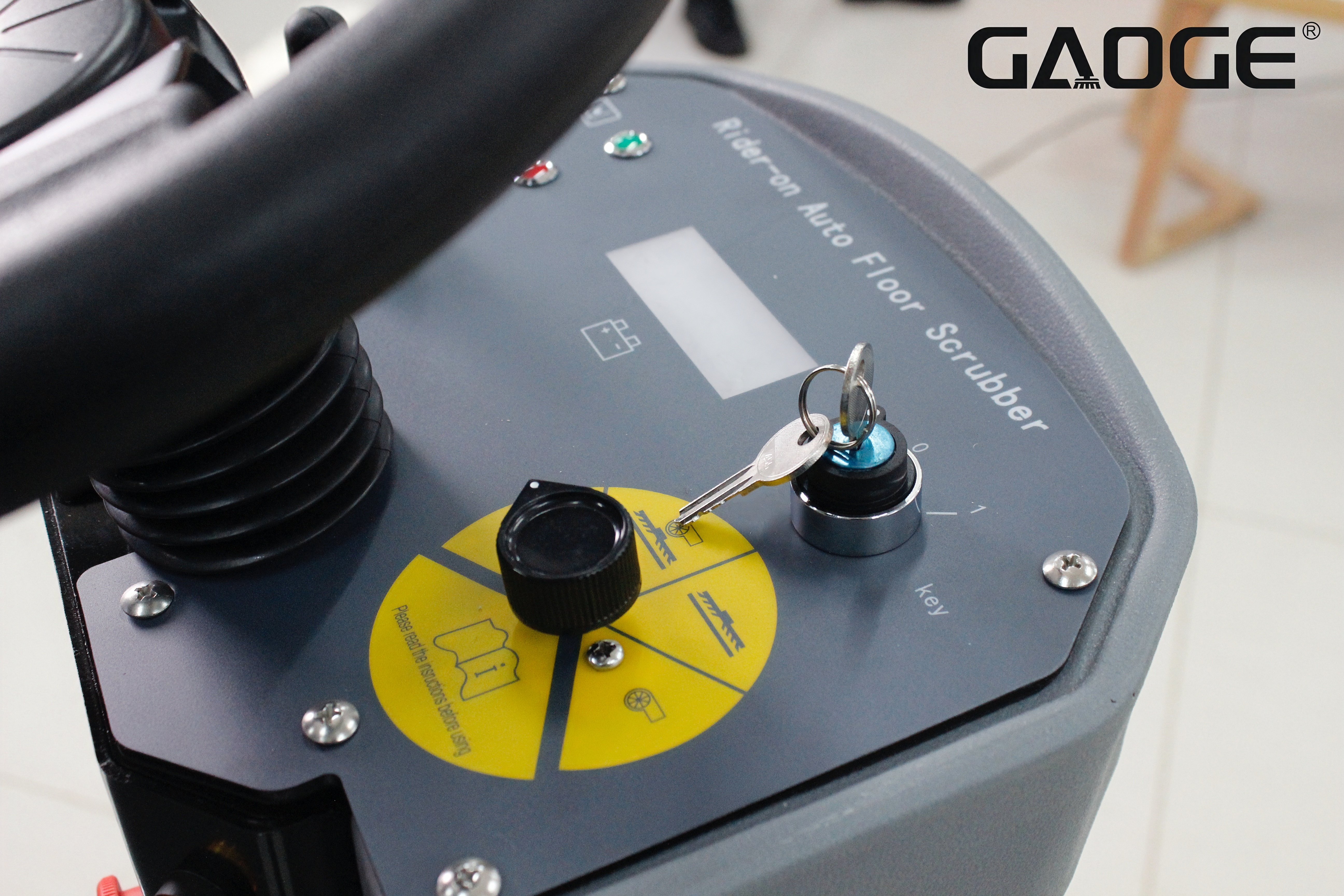 Optimal cleaning performance of floor scrubbers, with high efficiency