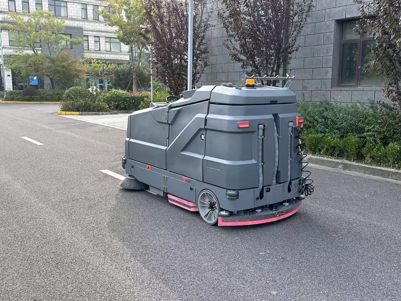 より良い掃除のための高度な技術の統合