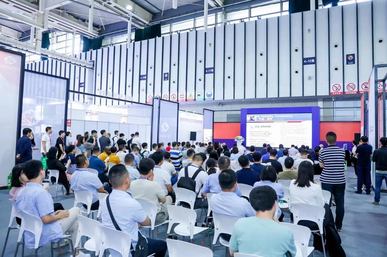 Zhengzhou Bridge Biochem Shines at 2023 VIV Nanjing International Livestock Exhibition