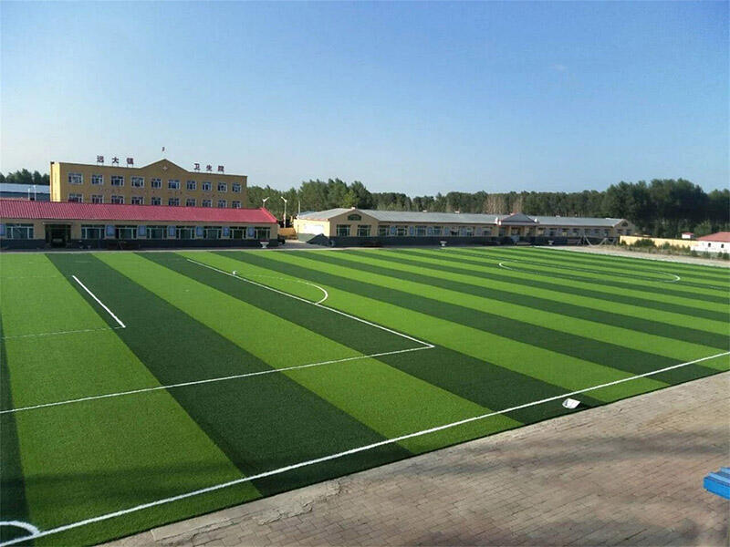 Küçük bir alan olmadan futbol sahası inşa etmek