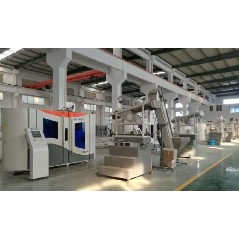 FG4 Fully automatic blow moulding machine