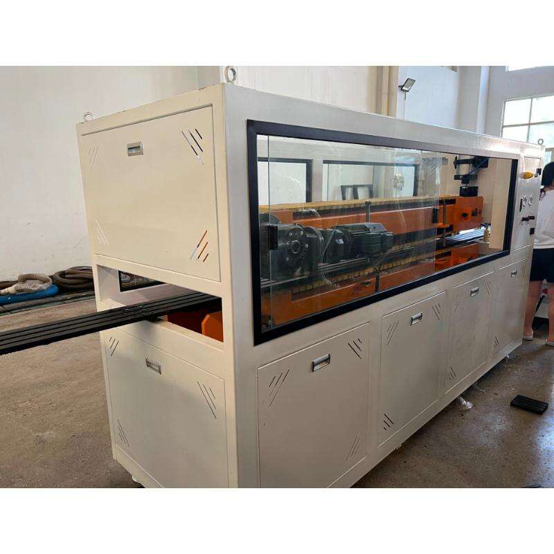 Plastic PVC WPC profile extrusion machine