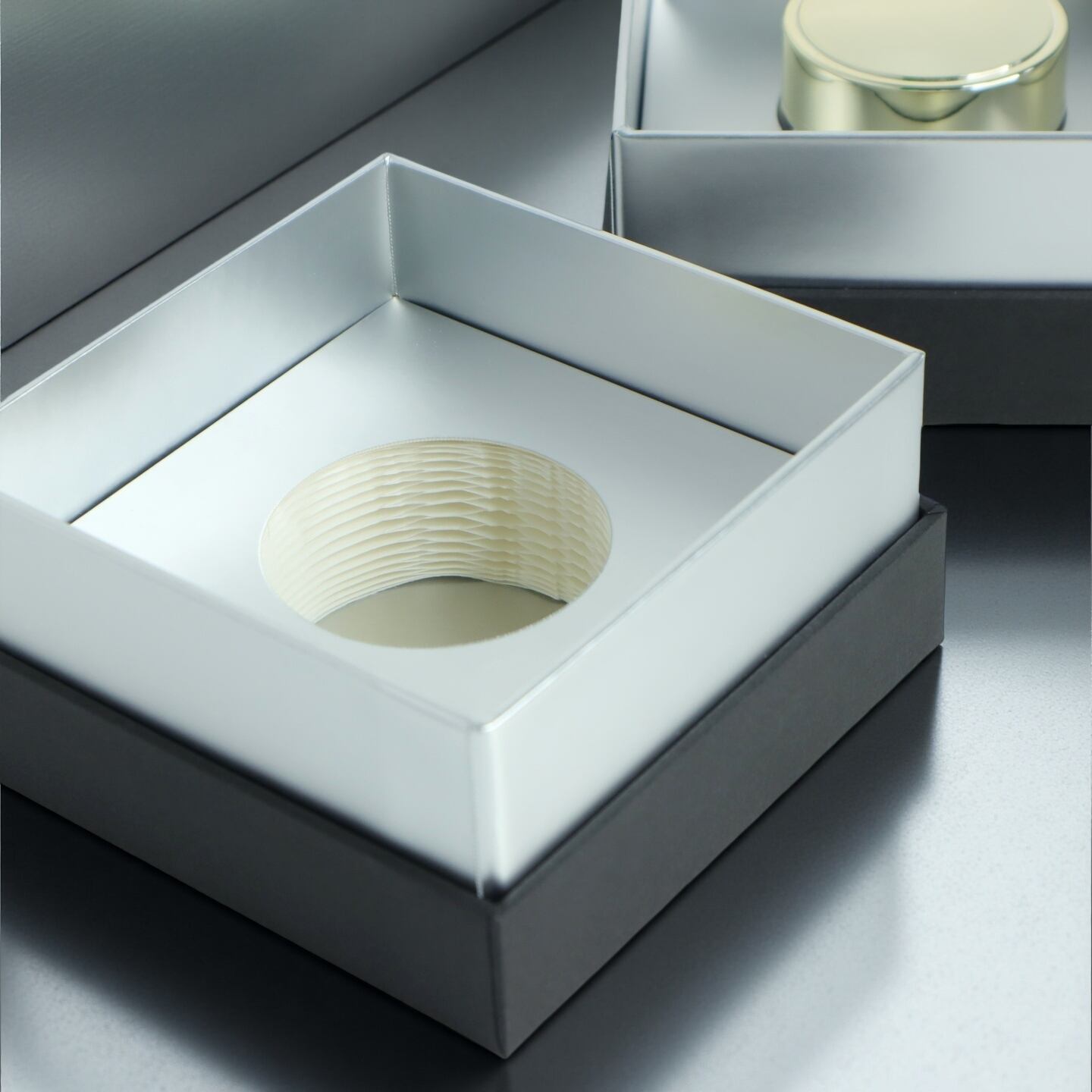 Su socio estratégico para la excelencia en cajas rígidas al por mayor