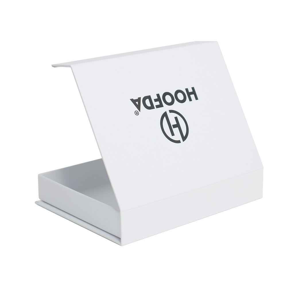 Custom Magnetic Lid Closure Gift Box for Jewelry Packaging Modern Stamping 2mm Thickness Matt Lamination