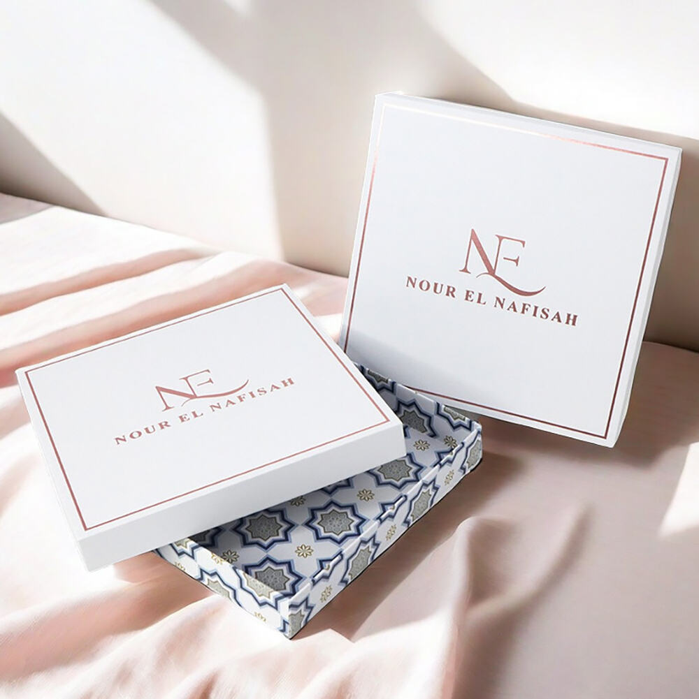 Custom Logo Cardboard Packaging Removable 2 Pieces Rigid White Scarf Lid Base Branded Gift Box 