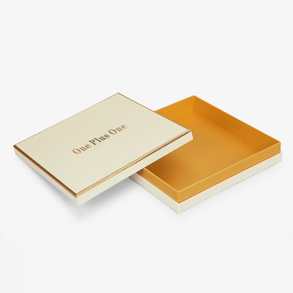 Custom Hard Cardboard Luxury Removable Lid and Base Packaging Gift Box with neck