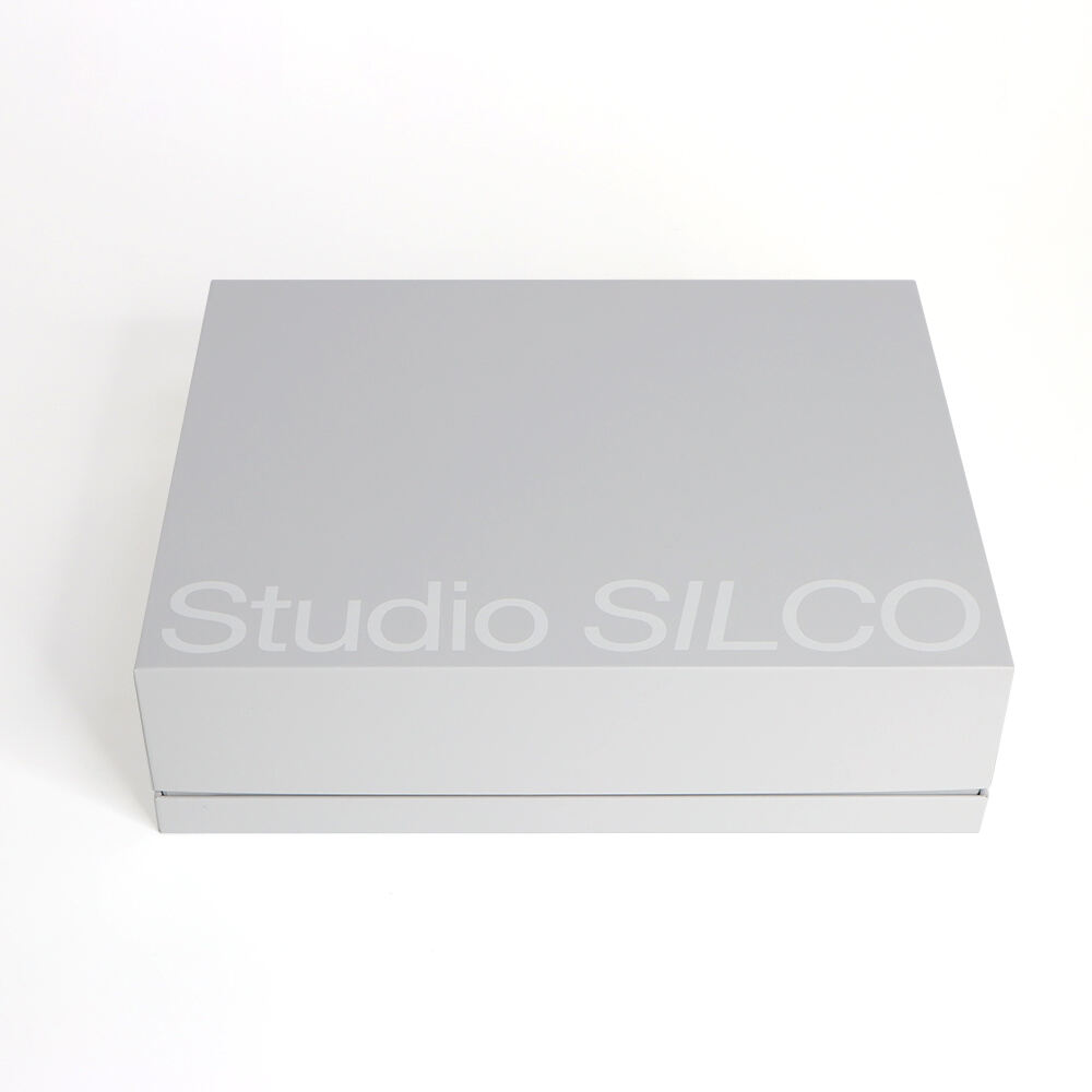 Customized Lid and Base Box with Logo for Postal Packaging Matt Lamination Excellent for Product Display