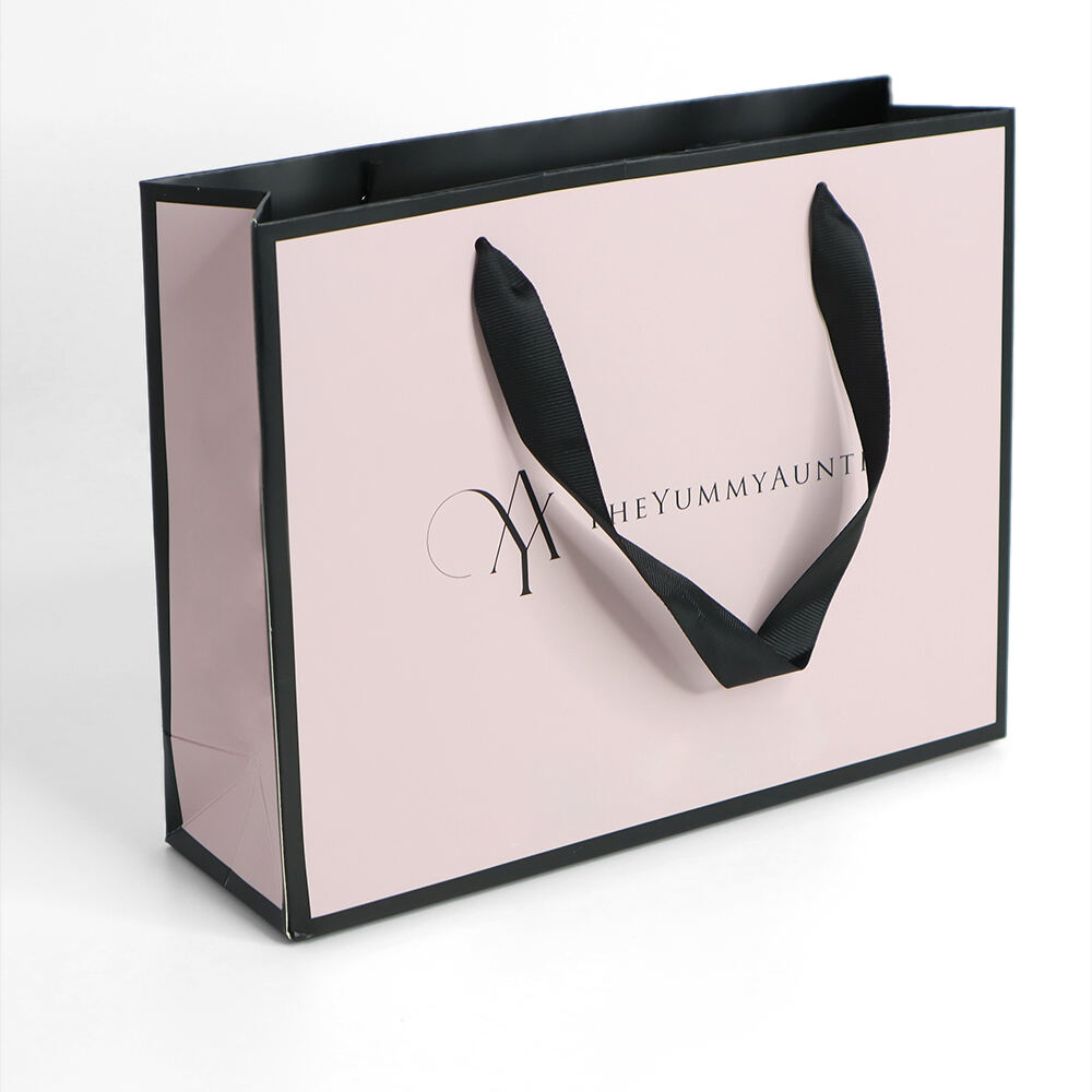 Customized Luxury Middle Paper Shoes Cloth Packaging Customized Logo for Apparel
