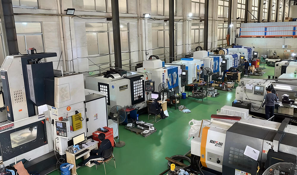 CNC车间.jpg