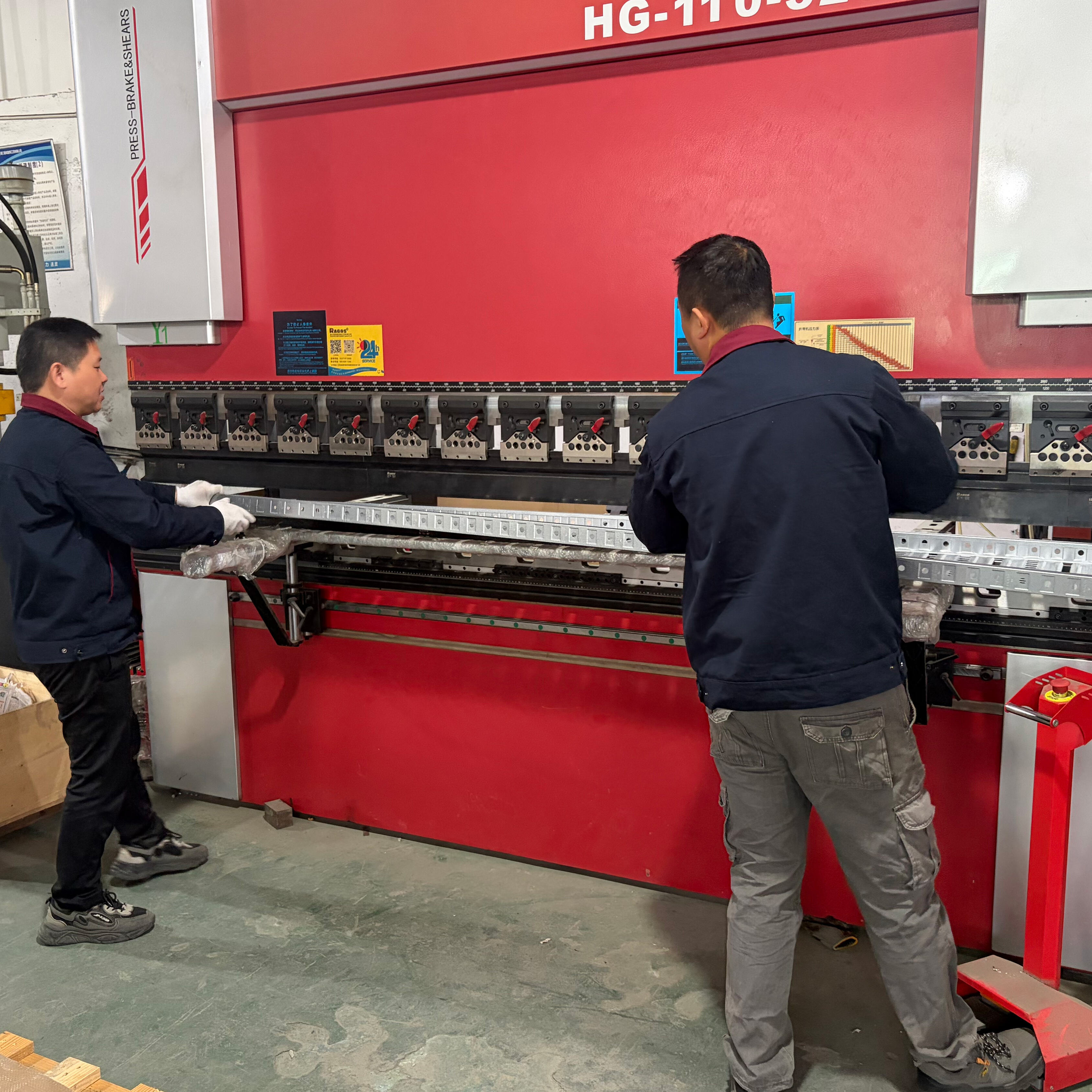 Precisión redefinida: como a nosa nova prensa plegadora HG-110-3200 eleva os seus proxectos de fabricación de chapa metálica