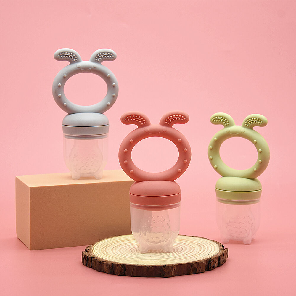 Baby Feeder: Convenient for Feeding