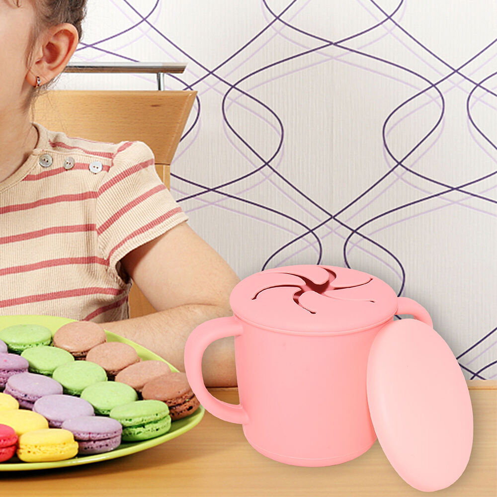 Snack Cups: Convenient for Baby Snacks