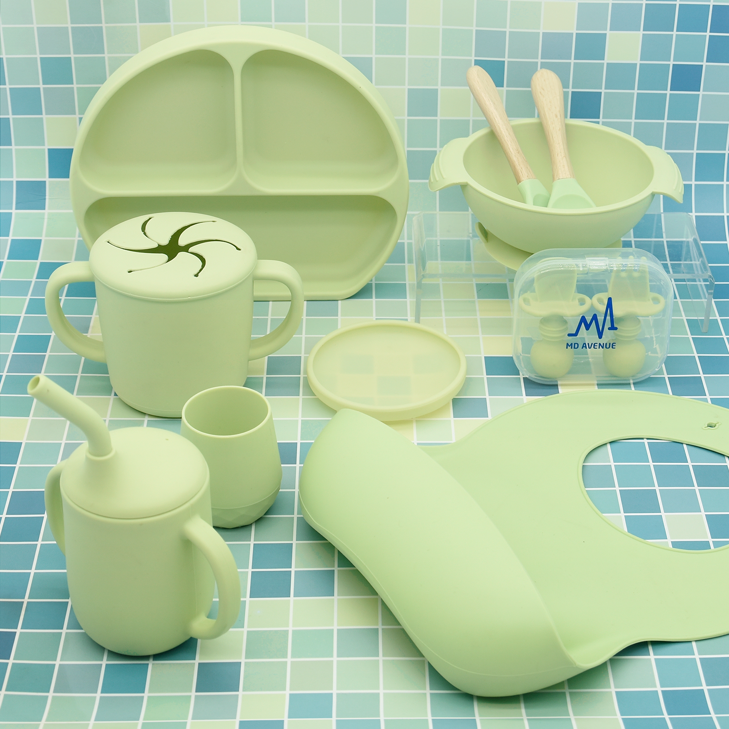 Baby Feeding: Essential Products and Practices