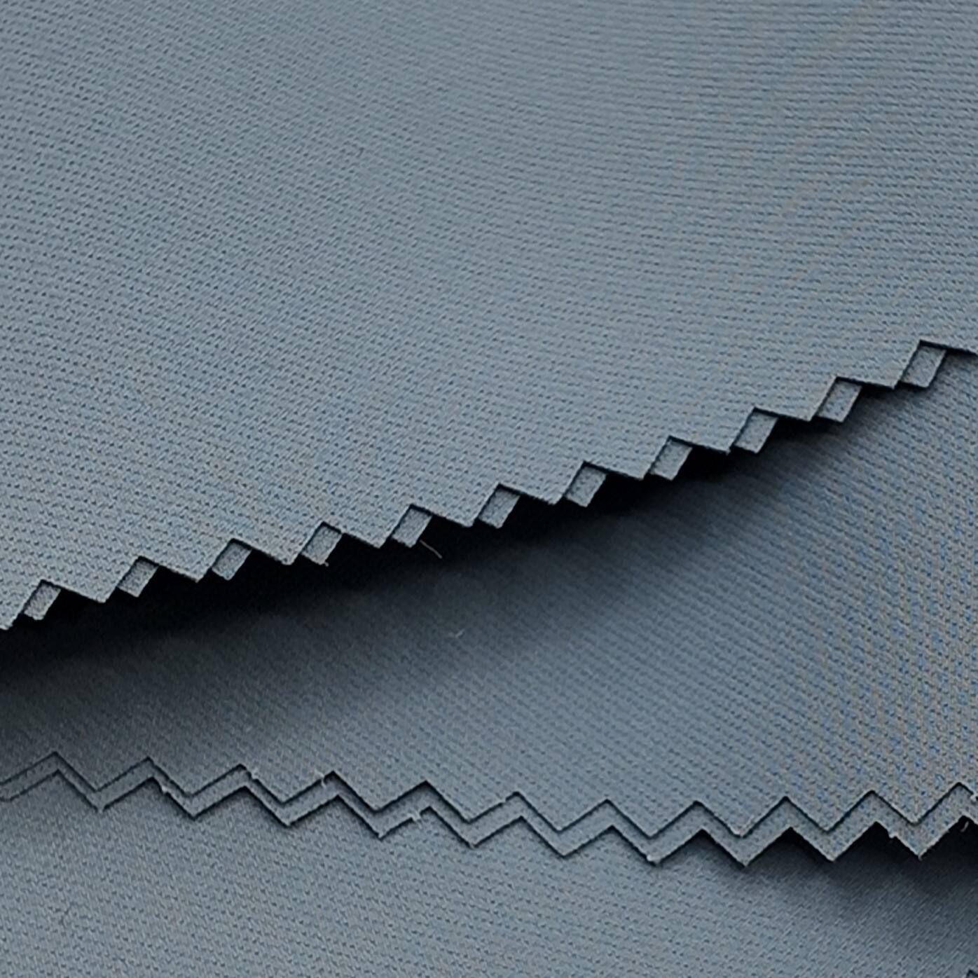 In che modo il tessuto in nylon e spandex migliora il comfort nell'abbigliamento quotidiano
