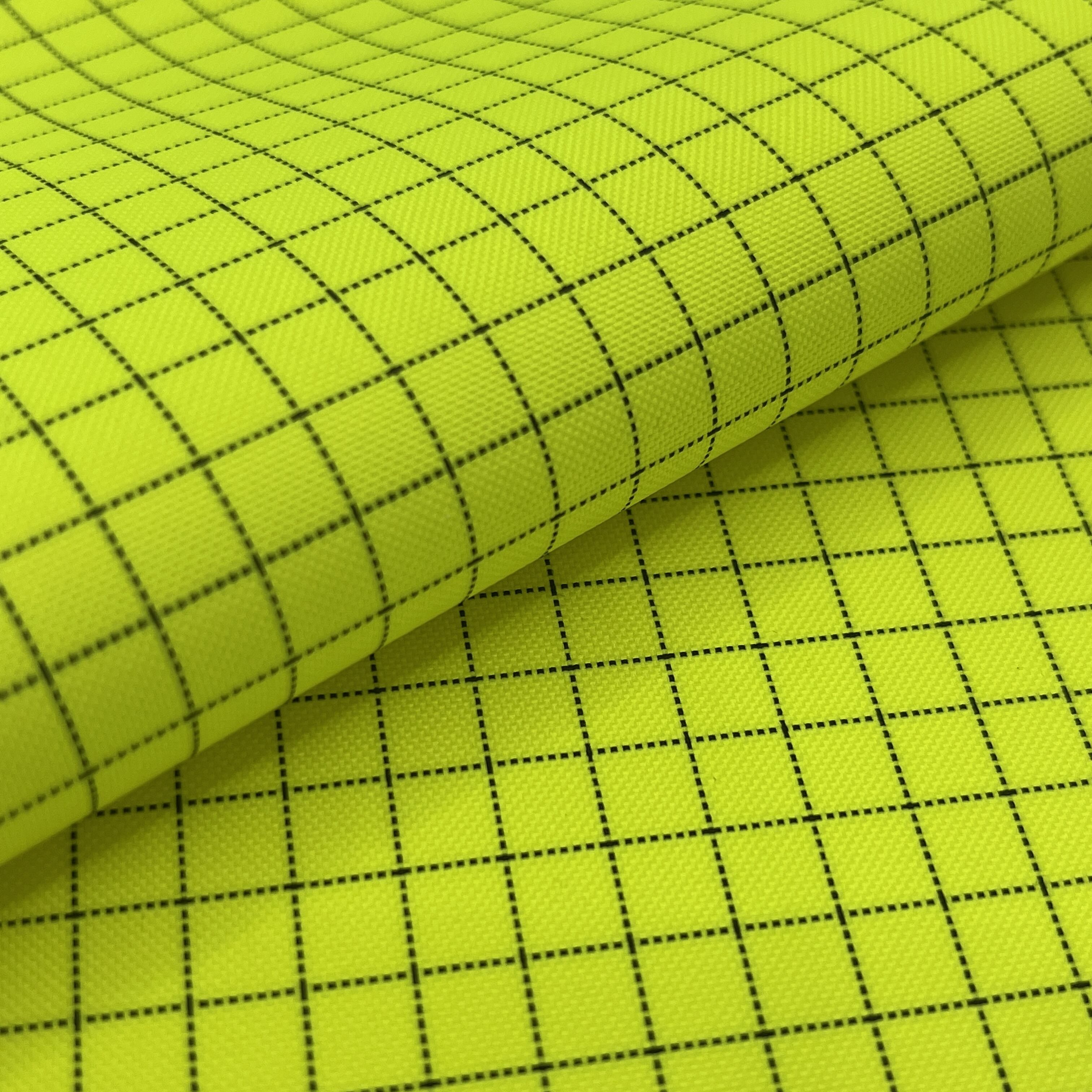What Are the Benefits of Using Flame Resistant Fabric in Protective Clothing?