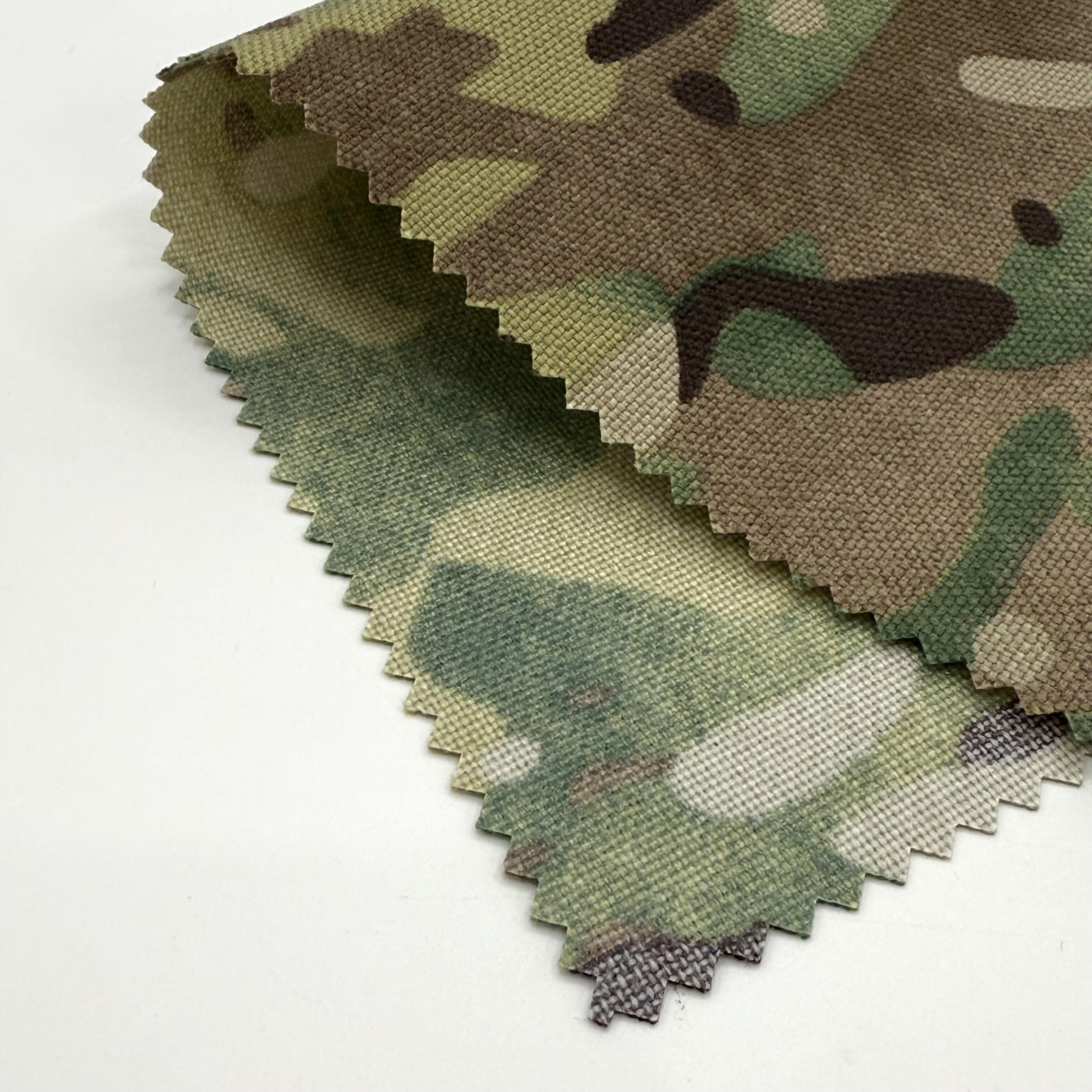 Tissu de vêtements tactiques en nylon6 ripstop camouflage