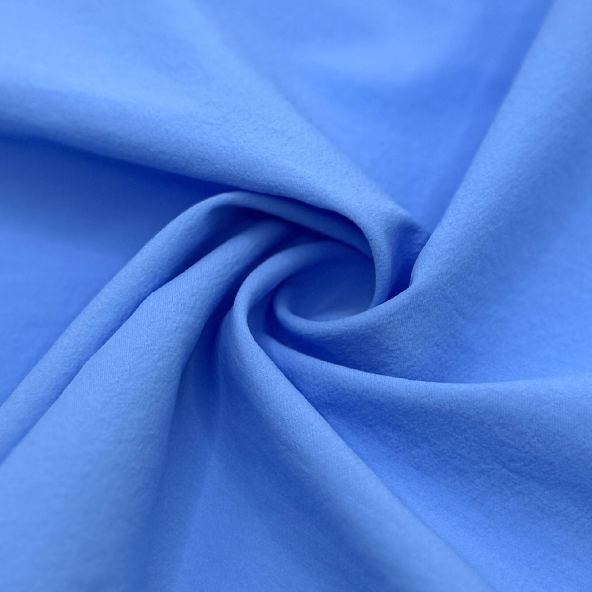Dove acquistare tessuti in nylon, poliestere e spandex ecologici a prezzi all'ingrosso