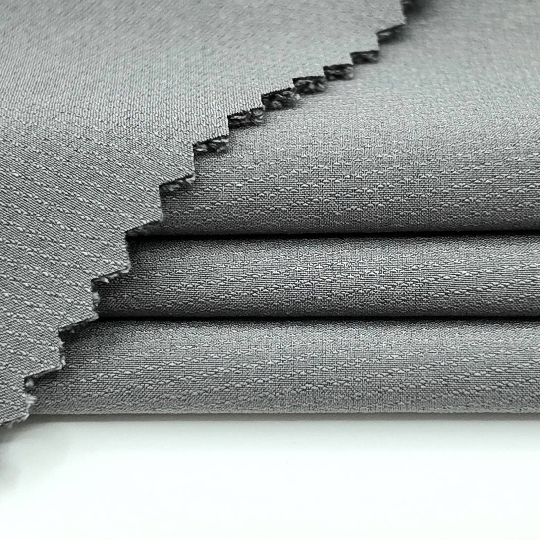 Quali sono i problemi comuni di utilizzo dei tessuti in poliestere e spandex?