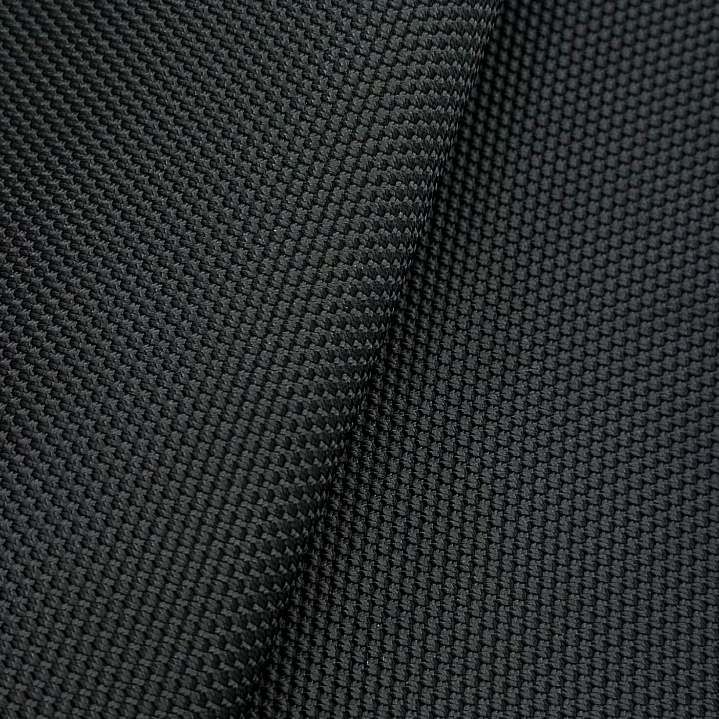 What Are the Key Benefits of Using Waterproof Fabric Outdoors?