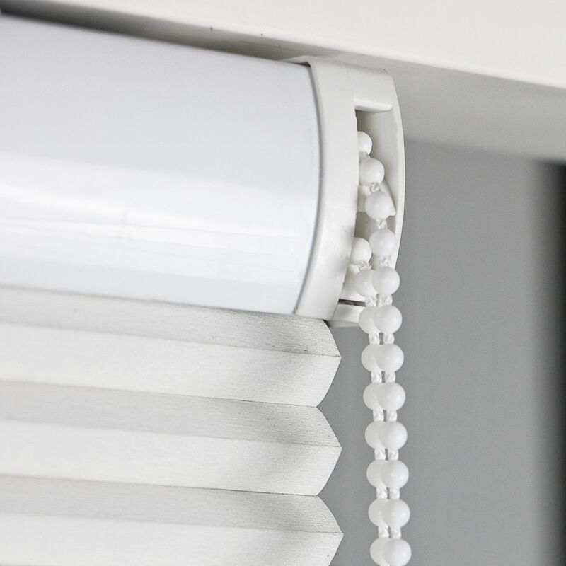 Tips for cleaning and maintaining fabric blinds
