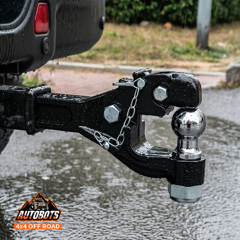 What Makes Hook and Pintle Hitches a Preferred Choice for Fleet Operators?