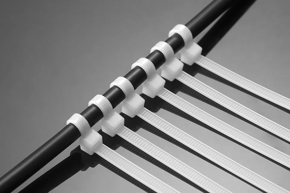 Where to Find High-Quality, Heavy Duty Tie Wraps for Industrial Use