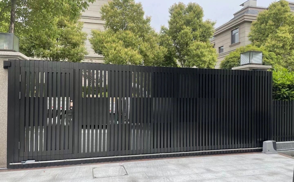 French Riviera private estate courtyard gate system