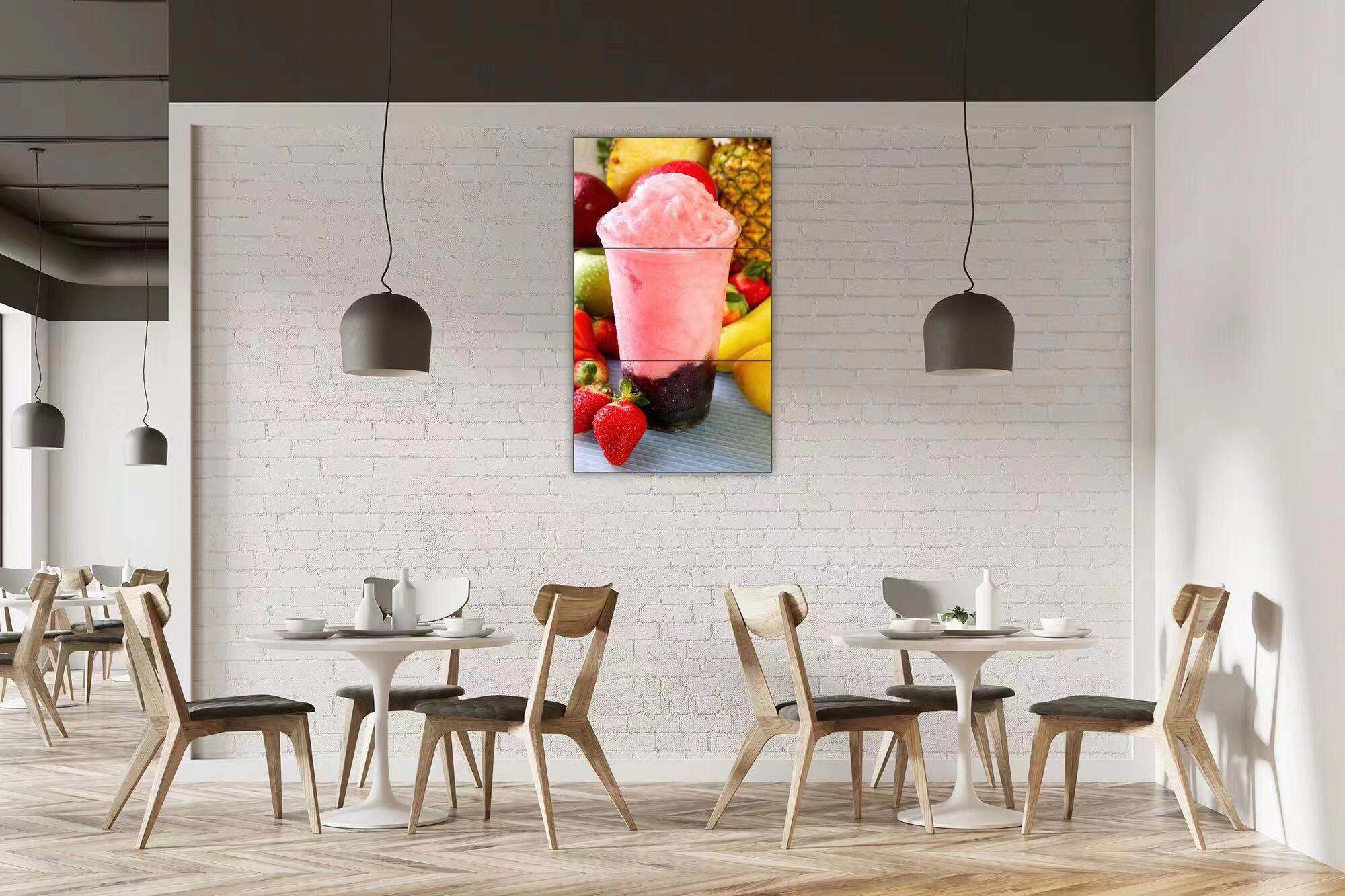 Can Wall Mounted Displays Be Integrated with Digital Signage Networks?