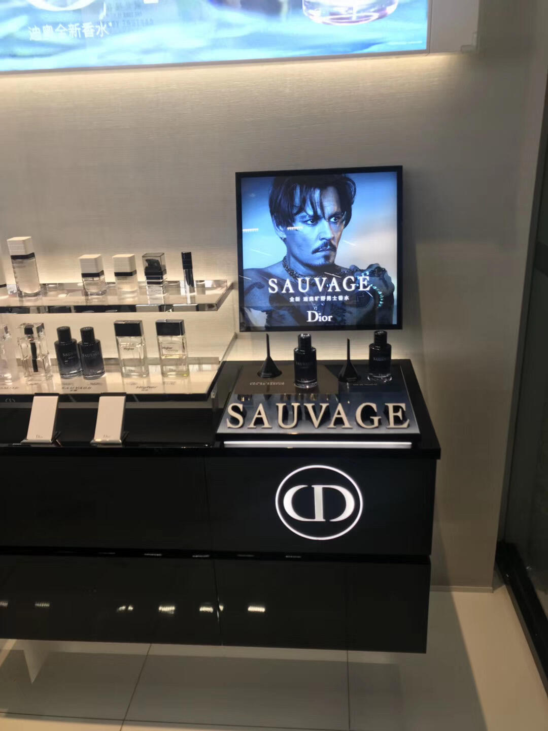 Exceptional Image Quality in Ultra-Compact Form Factor