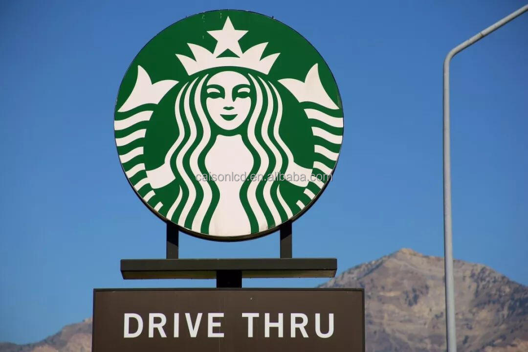 Hvilke fordeler gir gjennomsiktig OLED i forhold til tradisjonelle skjermer?