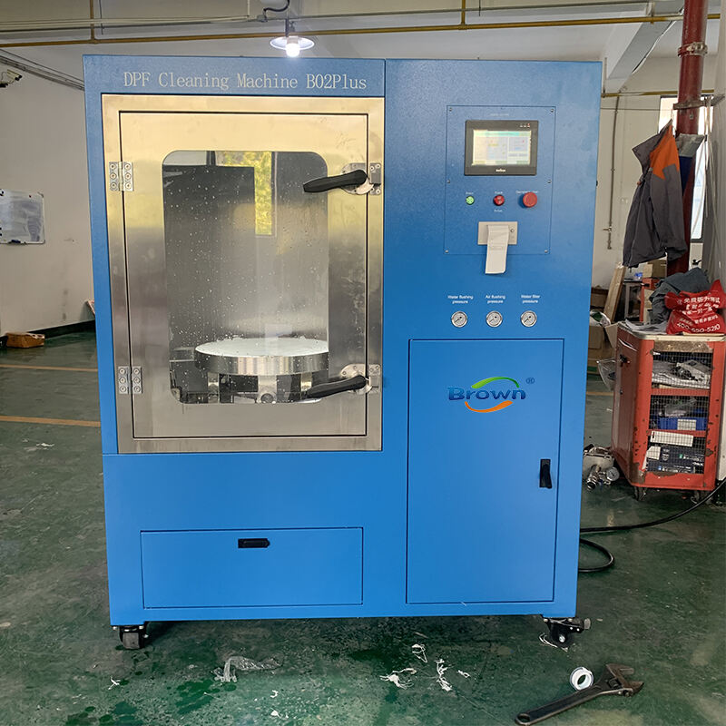 Řešení stroje B02PLUS pro čištění filtru pevných částic u dieselových motorů