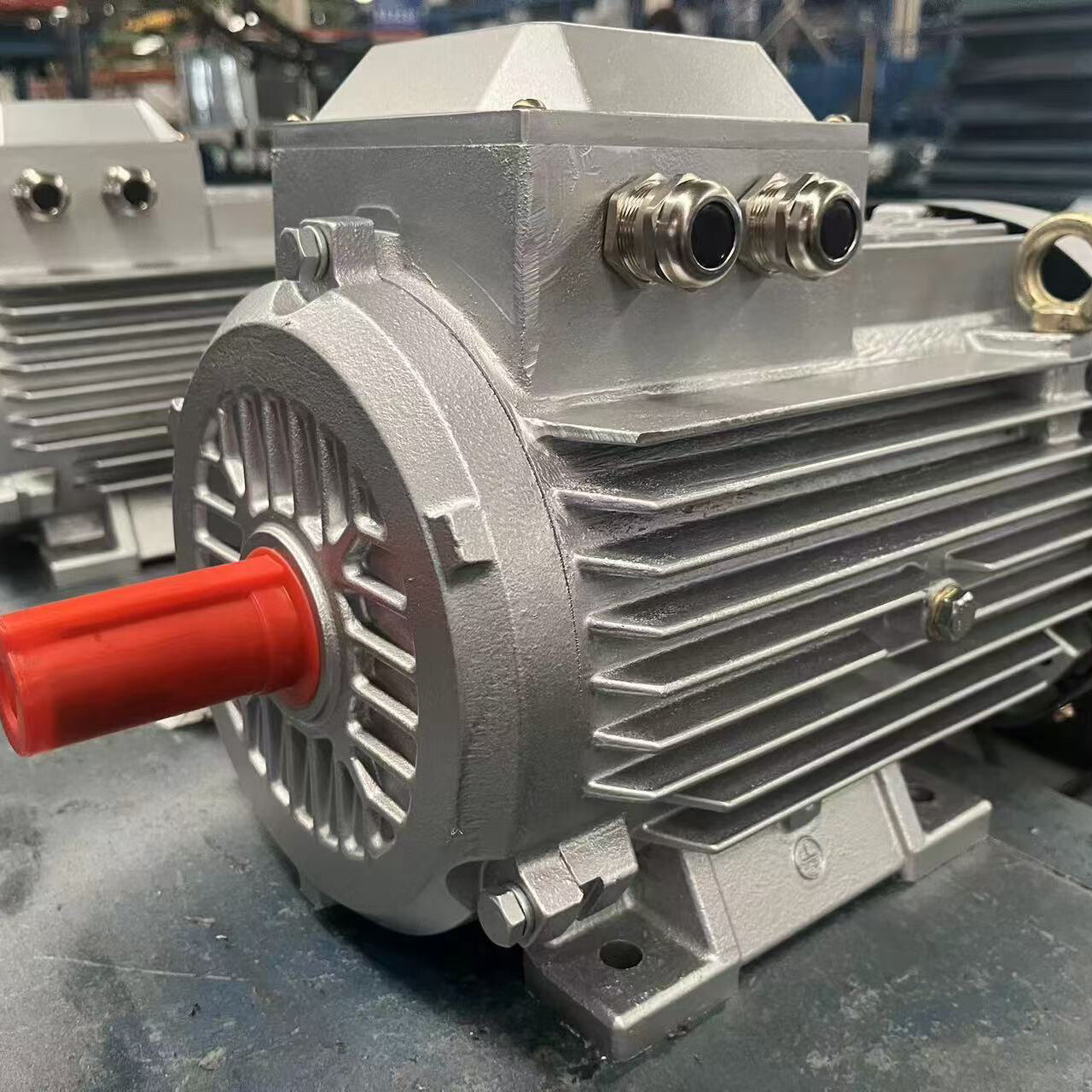 How variable frequency motors optimize speed in heavy industrial fans.