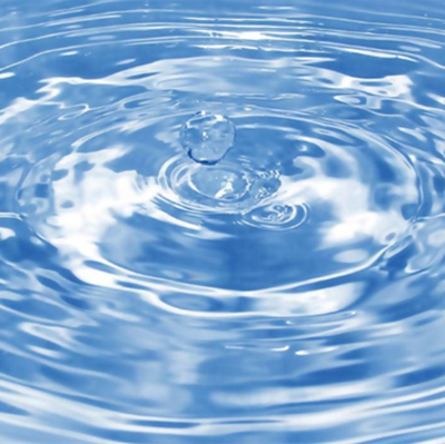 Quomodo Carbonem Activatum ad Purificationem Aquae Potabilis Seligere?