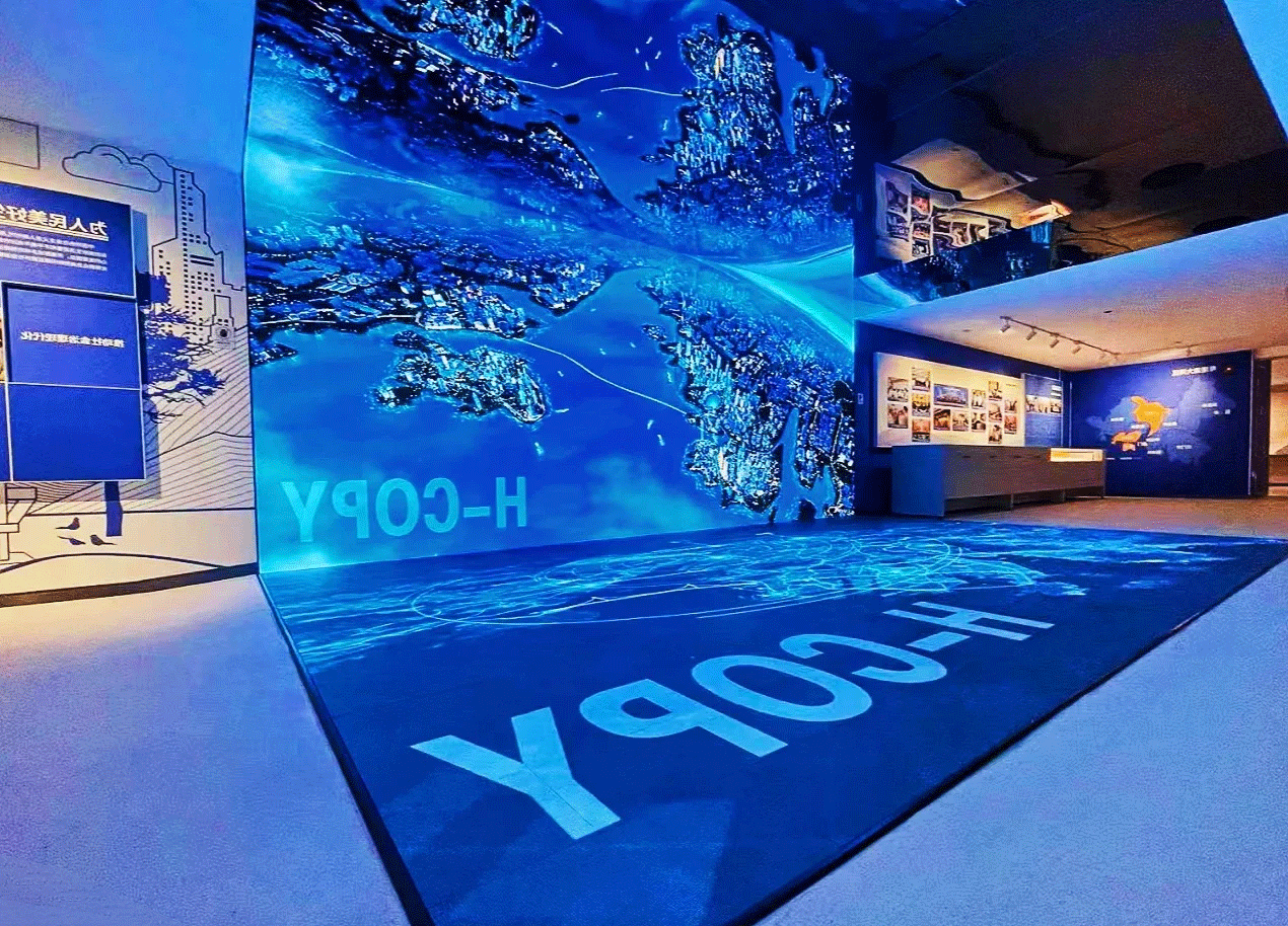 كيف تضمن شاشات LED الأرضية مقاومتها للانزلاق ومتانتها؟